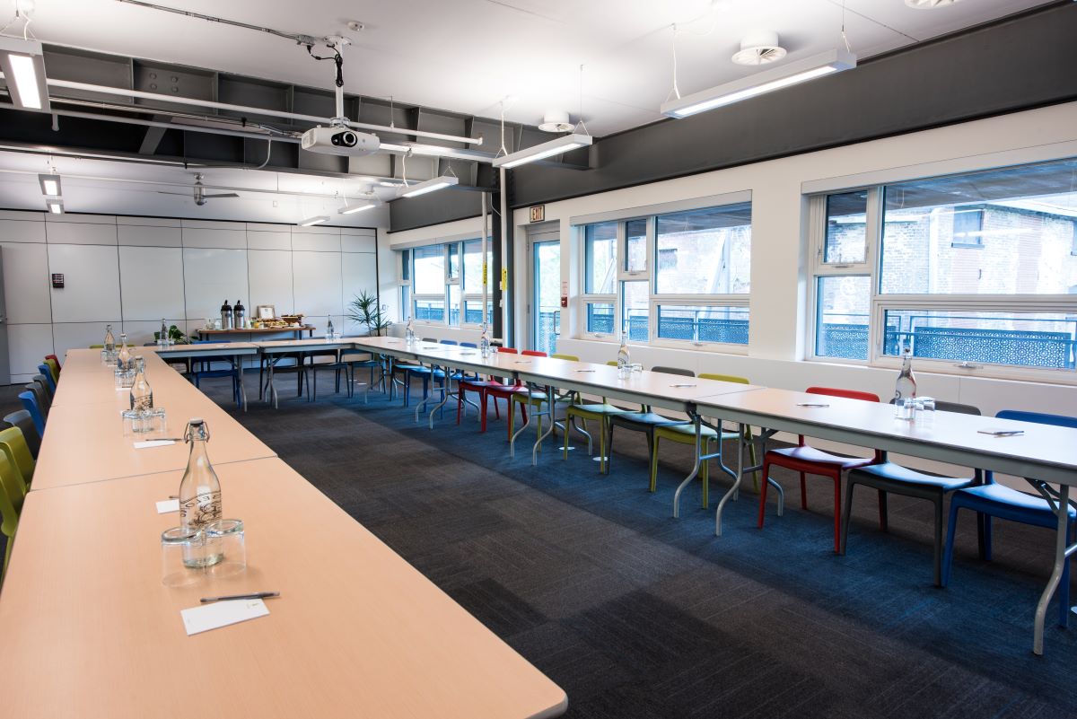 Blakes meeting room u-shape setup.