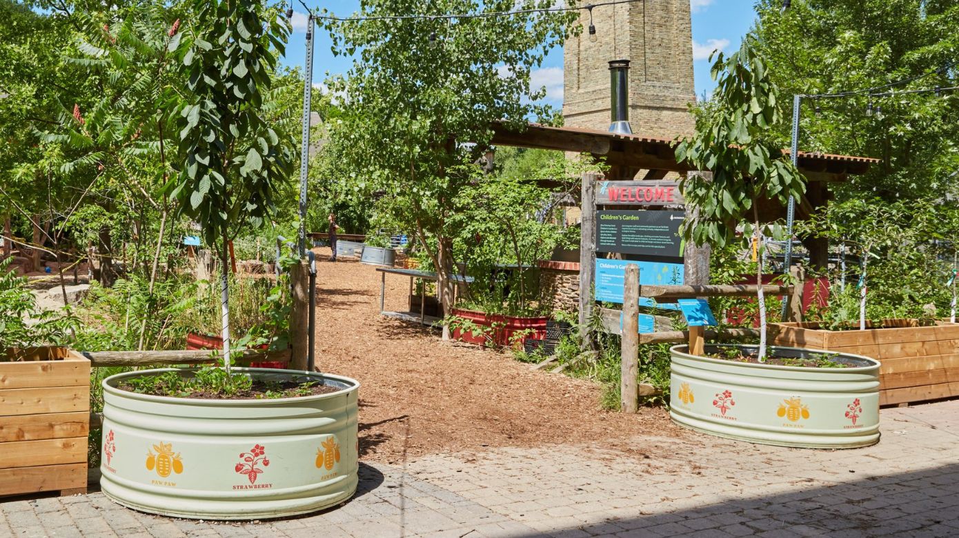 ebw_artproject_lauragrier_2022