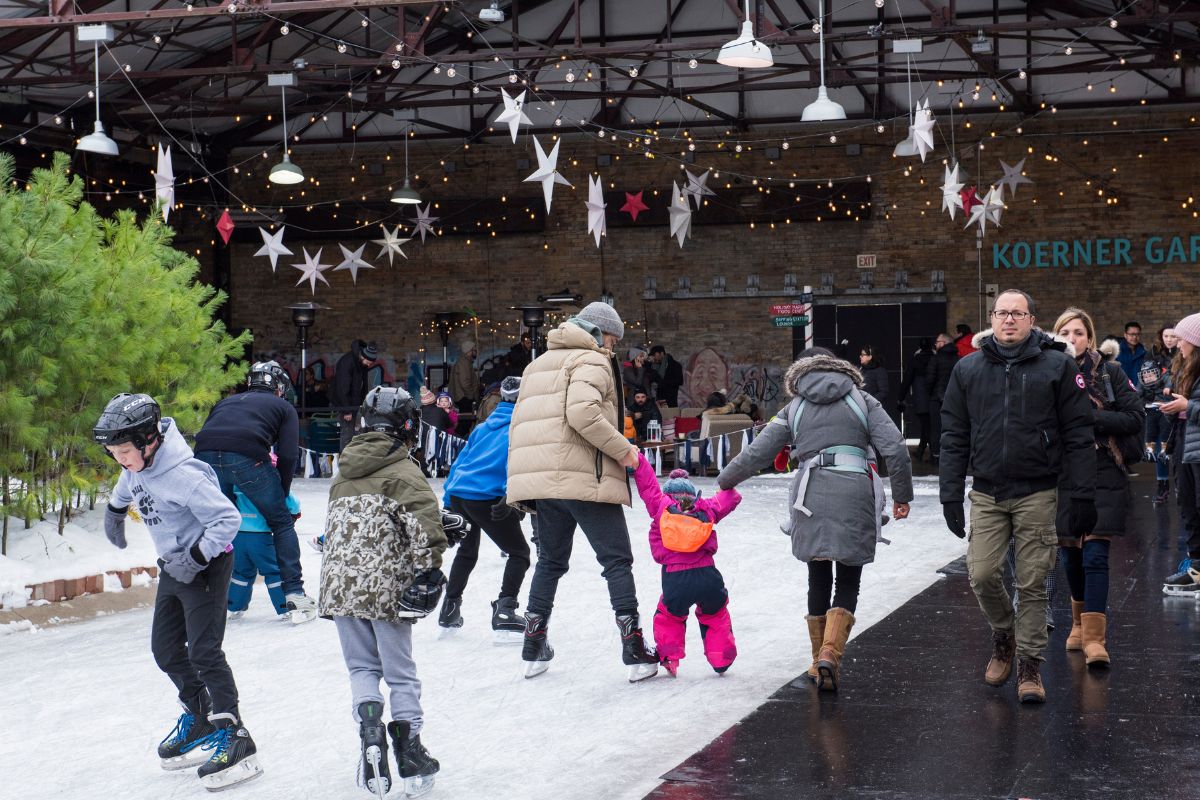 Free public skating at the winter market