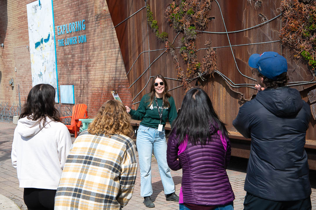 staged-team-building-10