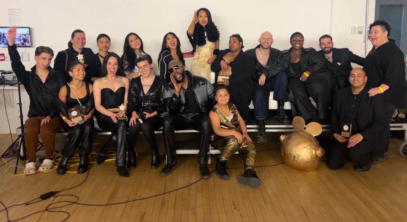 House of Siriano group picture