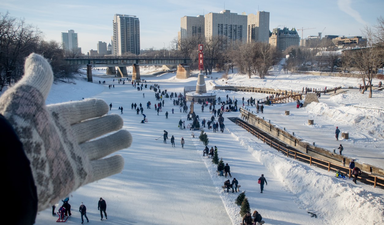 vue en hauteur de « Forks Riverwalk » (ou promenade riveraine de la Fourche)
